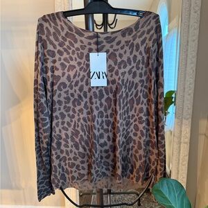 Zara Leopard Print light weight sweater